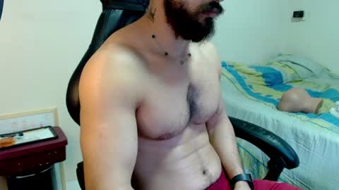 Snapshot of god_hunkules chatting on July 27, 4:14 pm god hunkules online show from July 27, 4:14 pm