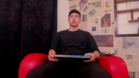 steven online show from October 12, 10:25 am