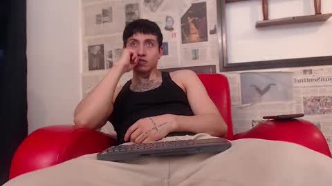 steven online show from December 1, 9:31 pm