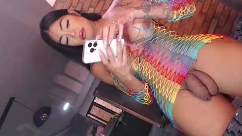 Snapshot of goddesfox chatting on January 24, 8:54 pm daniela online show from January 24, 8:54 pm