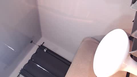 Snapshot of goddesfox chatting on January 25, 5:51 pm daniela online show from January 25, 5:51 pm