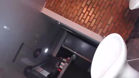 Snapshot of goddesfox chatting on February 2, 4:48 am daniela online show from February 2, 4:48 am