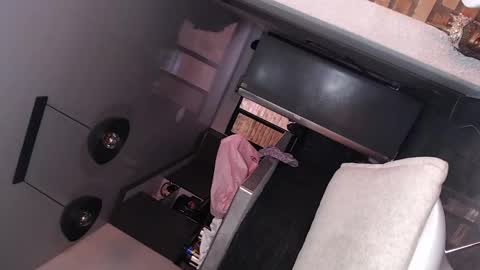 Snapshot of goddesfox chatting on February 4, 7:44 pm daniela online show from February 4, 7:44 pm