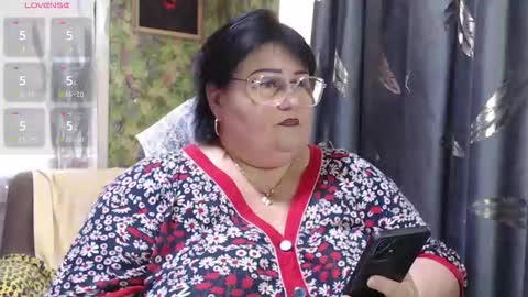 Snapshot of goddess57 chatting on September 11, 10:48 am Goddess online show from September 11, 10:48 am