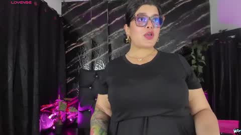 Aretha online show from June 21, 5:04 pm