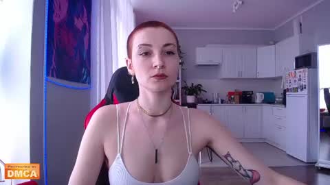 Elpis Foxter online show from June 9, 9:54 am