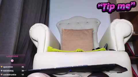 Mrs. Isabella online show from January 18, 10:17 am