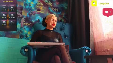 Mrs. Isabella online show from November 14, 4:00 am