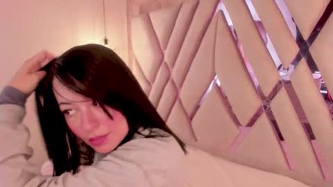 M A R T I N A  online show from February 25, 12:37 pm