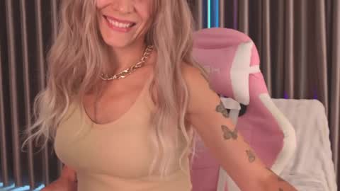 Katarina online show from April 28, 10:09 am