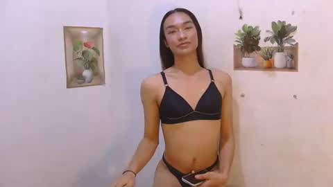 goddessbigcxck online show from April 27, 12:36 pm