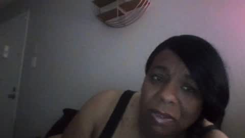 Snapshot of goddessblackrose chatting on August 5, 9:28 pm goddessblackrose online show from August 5, 9:28 pm