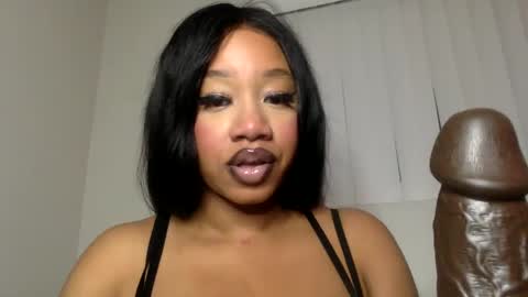 Snapshot of goddessdaisysky chatting on March 9, 4:38 am Goddess Daisy Sky online show from March 9, 4:38 am