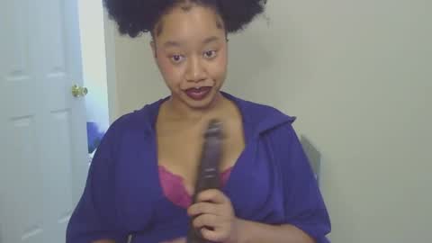 Snapshot of goddessdaisysky chatting on October 10, 10:42 pm Goddess Daisy Sky online show from October 10, 10:42 pm