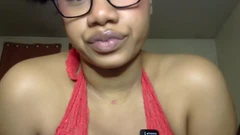 Snapshot of goddessdaisysky chatting on November 21, 2:49 pm Goddess Daisy Sky online show from November 21, 2:49 pm