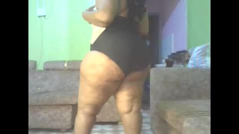 Snapshot of goddessebon chatting on February 18, 12:39 pm shasha big online show from February 18, 12:39 pm