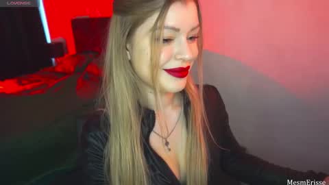 Snapshot of goddesseriss chatting on January 25, 9:57 am MesmErisse online show from January 25, 9:57 am