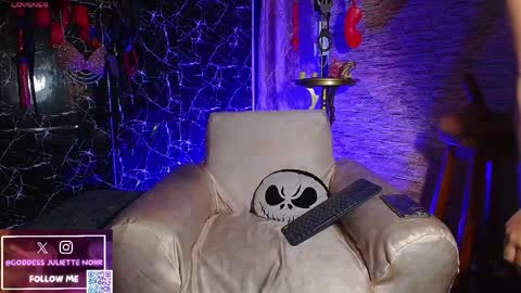 Goddes Juliette Noiir online show from May 29, 10:57 am