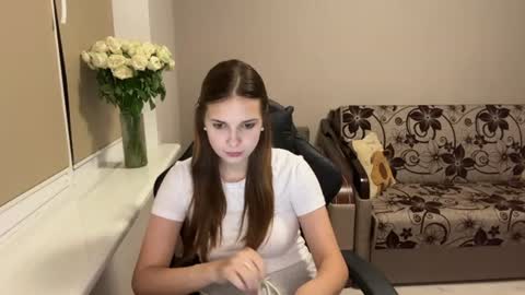 Kate online show from July 4, 8:37 pm