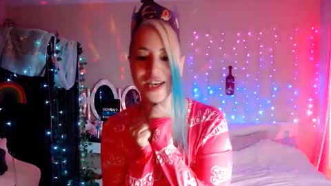 Snapshot of goddesslilith chatting on October 29, 1:30 am Goddess Lilith - 111 tks to PM online show from October 29, 1:30 am