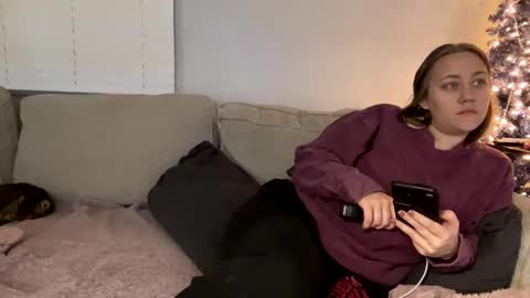 Snapshot of goddessmayvn chatting on January 15, 8:41 am GoddessMayvn online show from January 15, 8:41 am