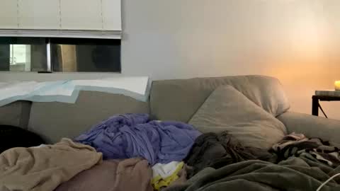 Snapshot of goddessmayvn chatting on March 5, 7:04 am GoddessMayvn online show from March 5, 7:04 am