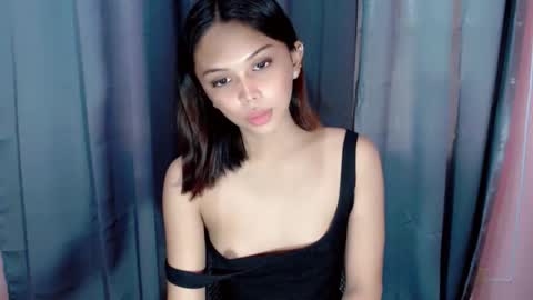 MISS LOVELY online show from April 11, 4:50 am