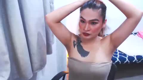 QUEEN JANE online show from September 20, 6:25 am