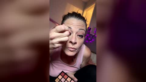 goddessrae19 online show from May 4, 2:24 pm