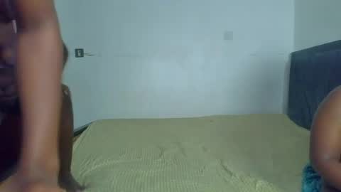 godess_lunah online show from August 7, 10:23 pm