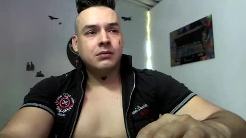 Snapshot of godkenai chatting on October 26, 8:37 pm MASTER GODKENAI online show from October 26, 8:37 pm