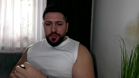 gold_alpha_boy online show from March 28, 11:21 am
