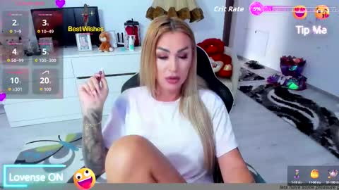 Nicole.. online show from September 11, 5:51 am