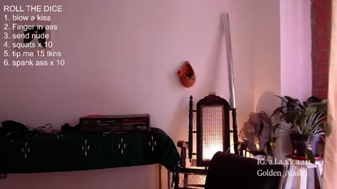 Snapshot of golden_alaska chatting on December 10, 7:22 pm Alaska online show from December 10, 7:22 pm