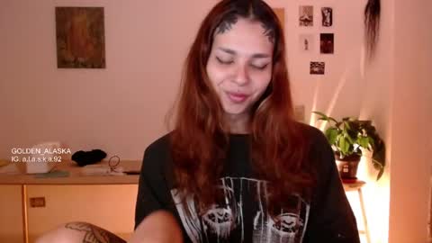 Snapshot of golden_alaska chatting on March 8, 12:55 am Alaska online show from March 8, 12:55 am