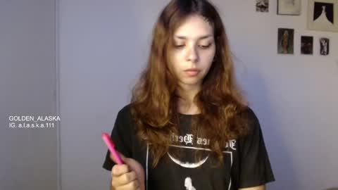 Snapshot of golden_alaska chatting on September 12, 10:48 am Alaska online show from September 12, 10:48 am