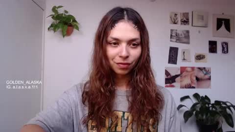 Snapshot of golden_alaska chatting on October 3, 1:08 pm Alaska online show from October 3, 1:08 pm