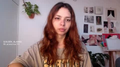 Snapshot of golden_alaska chatting on October 21, 12:28 pm Alaska online show from October 21, 12:28 pm