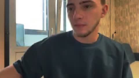 Snapshot of golden_boyyy21 chatting on January 23, 9:08 am Golden boyyy21 online show from January 23, 9:08 am