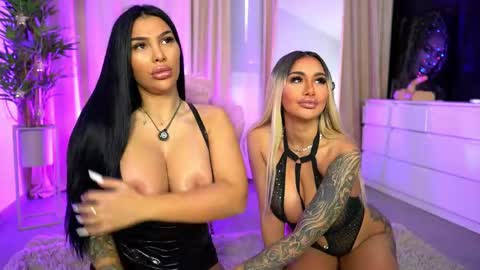 GoldenAmberX online show from April 24, 6:38 am
