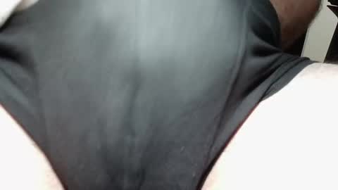 Snapshot of goldenboy_69_69 chatting on April 10, 7:57 am GoldenBoy69 online show from April 10, 7:57 am