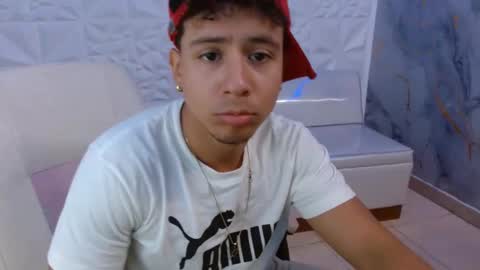 Jeff and Sebas online show from April 15, 3:19 pm