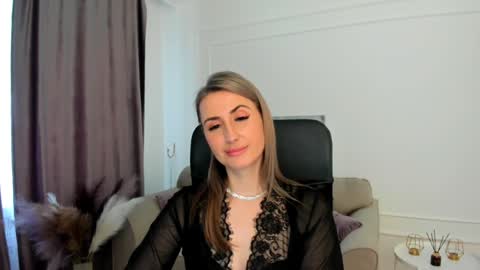 Olivia online show from January 16, 9:48 am