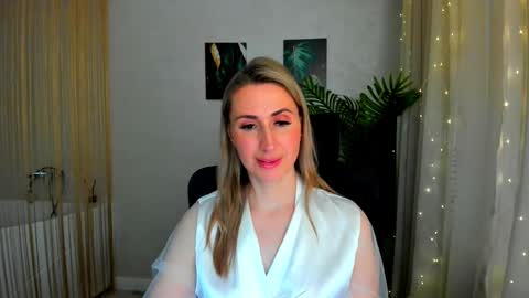 Olivia online show from February 28, 10:50 pm