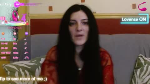 Snapshot of goldgirl89763 chatting on October 24, 11:23 pm goldgirl89763 online show from October 24, 11:23 pm