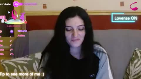 Snapshot of goldgirl89763 chatting on October 26, 12:05 am goldgirl89763 online show from October 26, 12:05 am