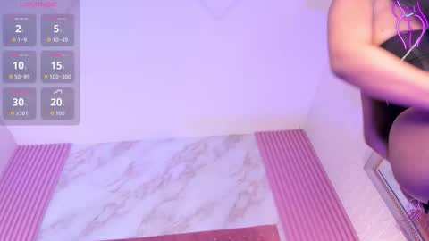 goldilockss15 online show from October 3, 4:20 am