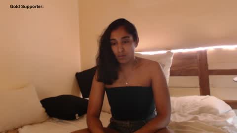 Snapshot of goldpirl chatting on April 11, 10:08 am Aasha y David GoldPirl. online show from April 11, 10:08 am