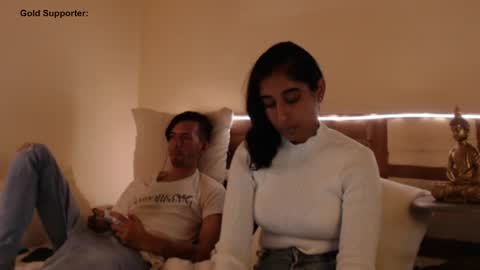 Snapshot of goldpirl chatting on April 25, 2:03 pm Aasha y David GoldPirl. online show from April 25, 2:03 pm