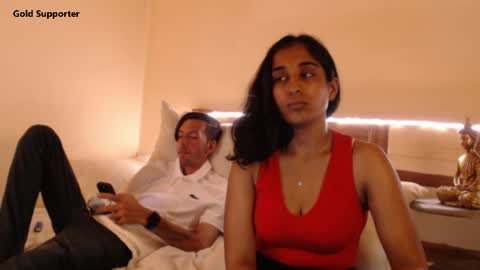 Snapshot of goldpirl chatting on May 3, 1:50 pm Aasha y David GoldPirl. online show from May 3, 1:50 pm